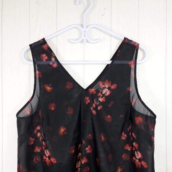 A new day floral black, red sheer sleevele… - Picture 5 of 8